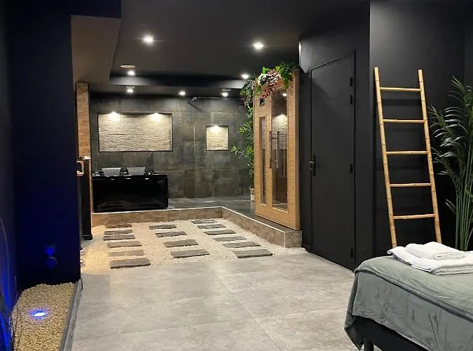 Apartment & Exotic - Balneo - Sauna - Parking *