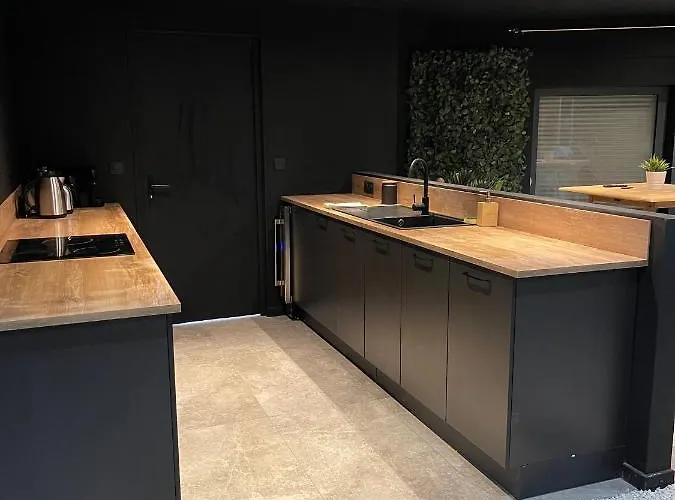 & Exotic - Balneo - Sauna - Parking Апартаменты